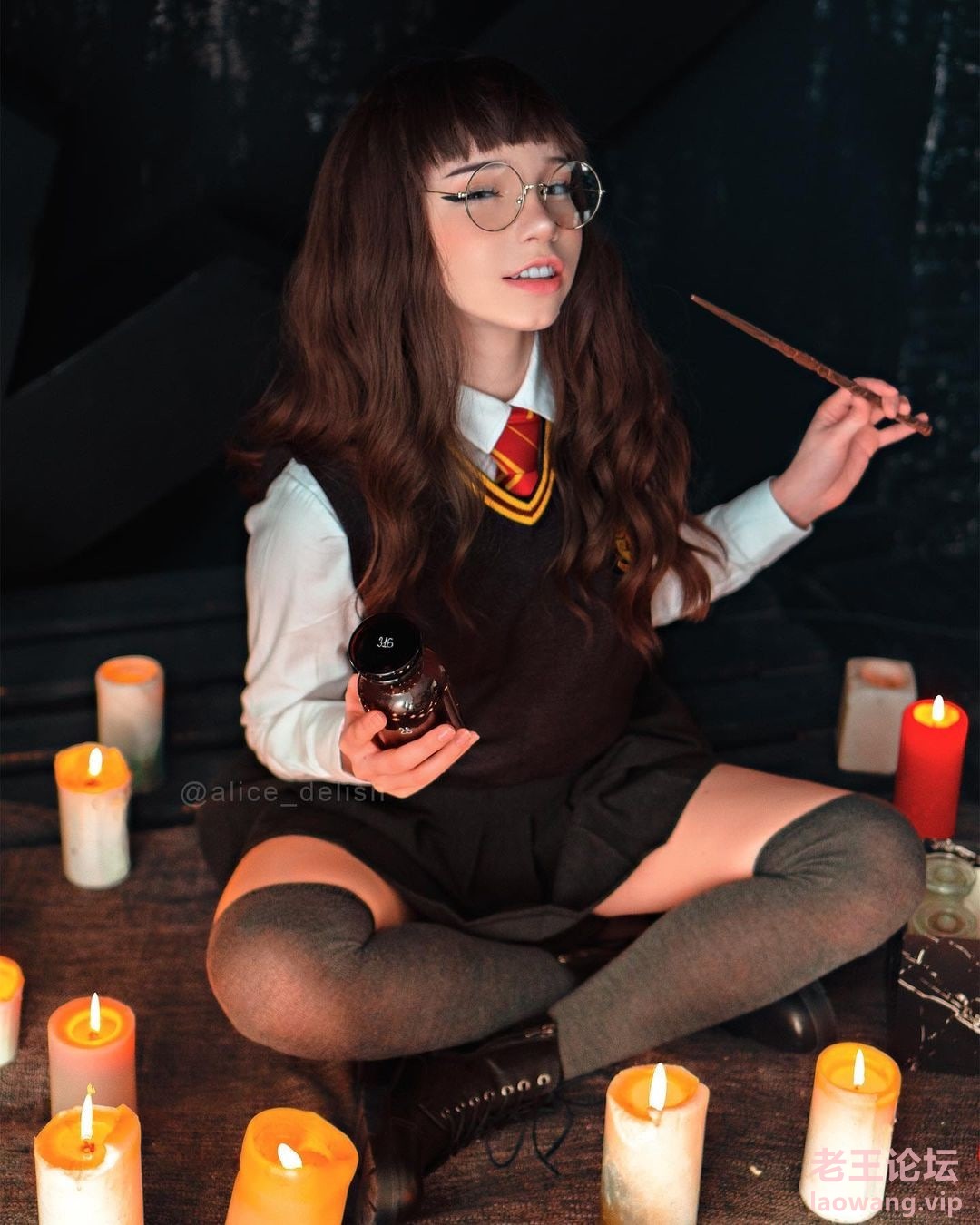 Alice Delish - Moaning Myrtle (14).jpg